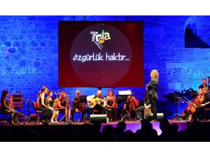 Dünyaca Ünlü Ankaralı Orkestra Şefi Musa Göçmen 51. Troya Festivaline Damgasını Vurdu.