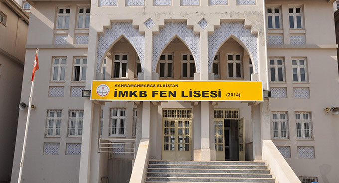 Yeni Fen Lisesi, Öğrencisini Bekliyor