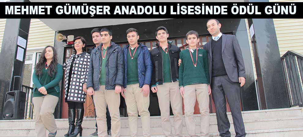 Mehmet Gümüşer Anadolu Lisesinde Ödül Günü