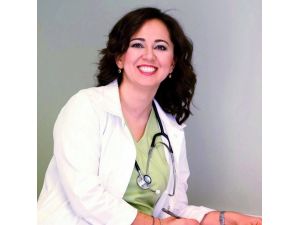 Op. Dr. Ebru Ünal: Sezaryen Erkek Hekimlerin Dayatması