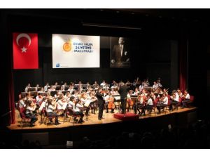 Doğuş Çocuk Senfoni Orkestrası Yılın İlk Konserini İzmir’de Verdi