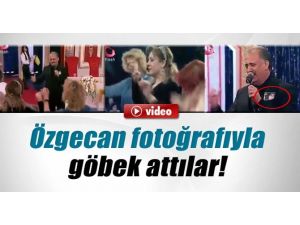 Özgecan Fotoğrafıyla Göbek Attılar