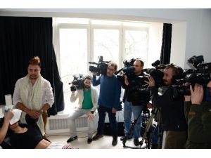 Dünyaca Ünlü Tv Yıldızı Samuel Brodıe, Lhmacın Ve Türk Kahvesine Hayran Kaldı