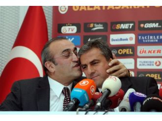 Albayrak: Sneijder Benim Hayatımı Da, Maçı Da Kurtardı