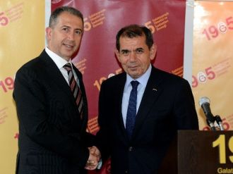 Özbek: “Galatasaray’ı 35 Başkanın Getirdiği Seviyenin Üzerine Taşıyacağım”