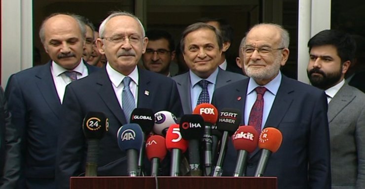 Kılıçdaroğlu, Temel Karamollaoğlu ile bir araya geldi