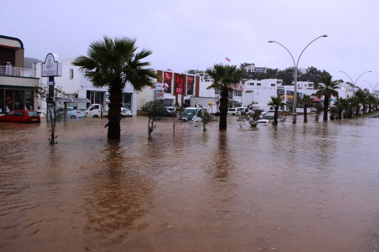 Bodrum su baskınları yaşandı