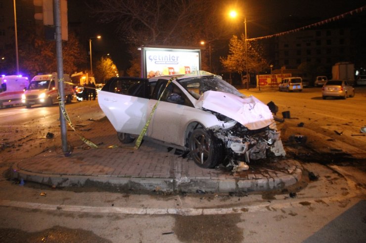 Takla atan polis aracından 1 şehit çıktı