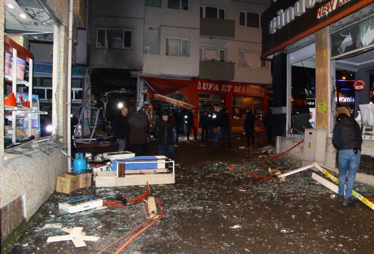 Tüpçü dükkanı bomba gibi patladı