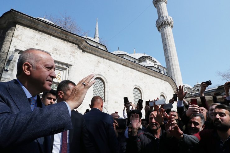 Sen mazbatını aldın mı? Orada protokol nedir bilmiyorsun