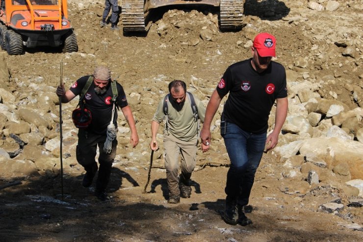 Düzce’de kayıp kişilerden birinin cansız bedenine ulaşıldı