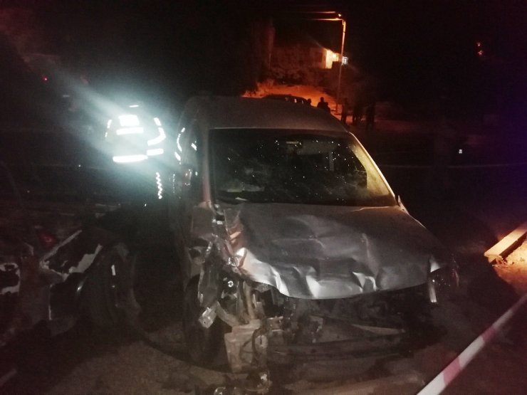 Adıyaman’da trafik kazası: 1 ölü, 2 yaralı