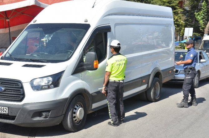 Elbistan’da "dumansız araç" denetimi yapıldı