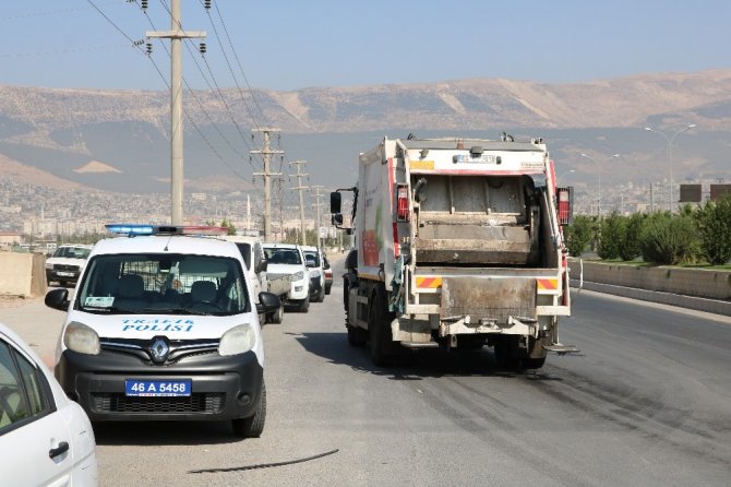 Dondurma almaya giderken kamyon çarptı