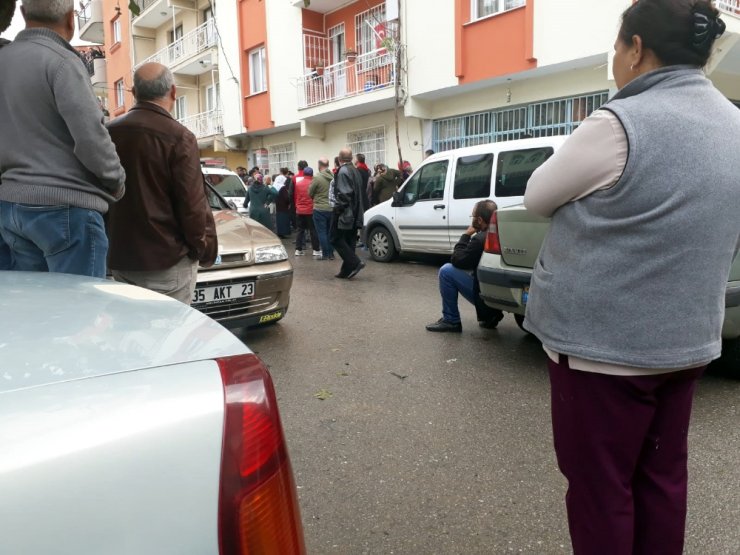 İzmir’de korkunç olay: Daha sonra polise teslim oldu