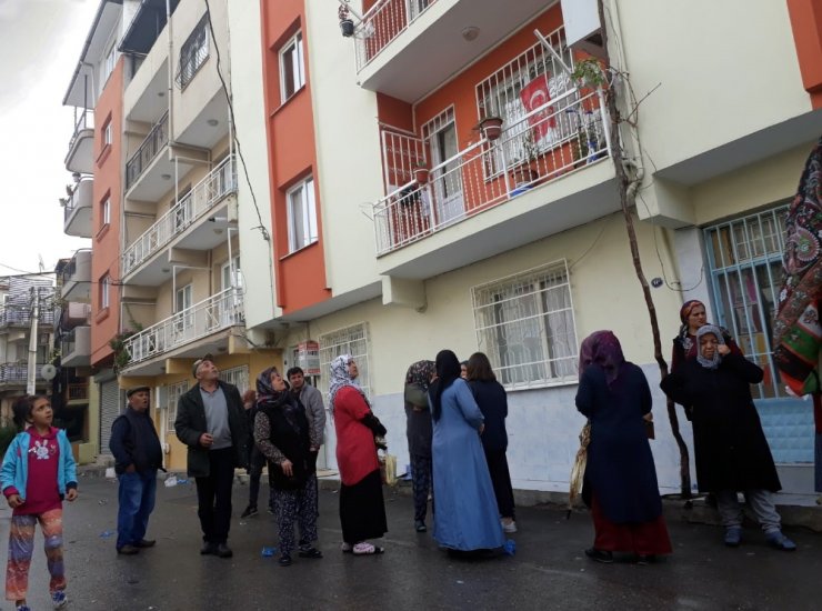 İzmir’de korkunç olay: Daha sonra polise teslim oldu