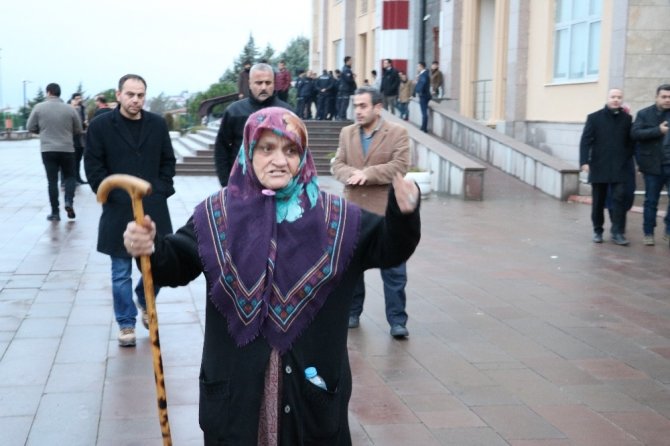 Çekiçli cinayet zanlısına 12 yıl 1 ay hapis verildi