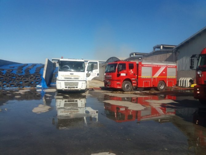 Kahramanmaraş’ta çiftlik yangınında hayvanlar kurtarıldı