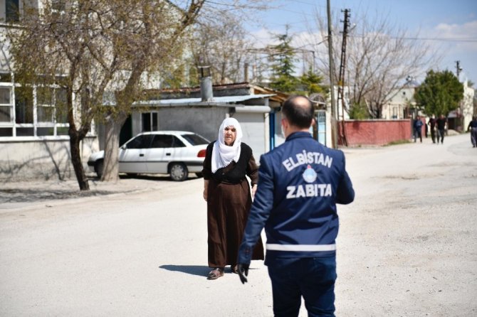 Elbistan Belediyesi’nden seyyar satıcılara destek