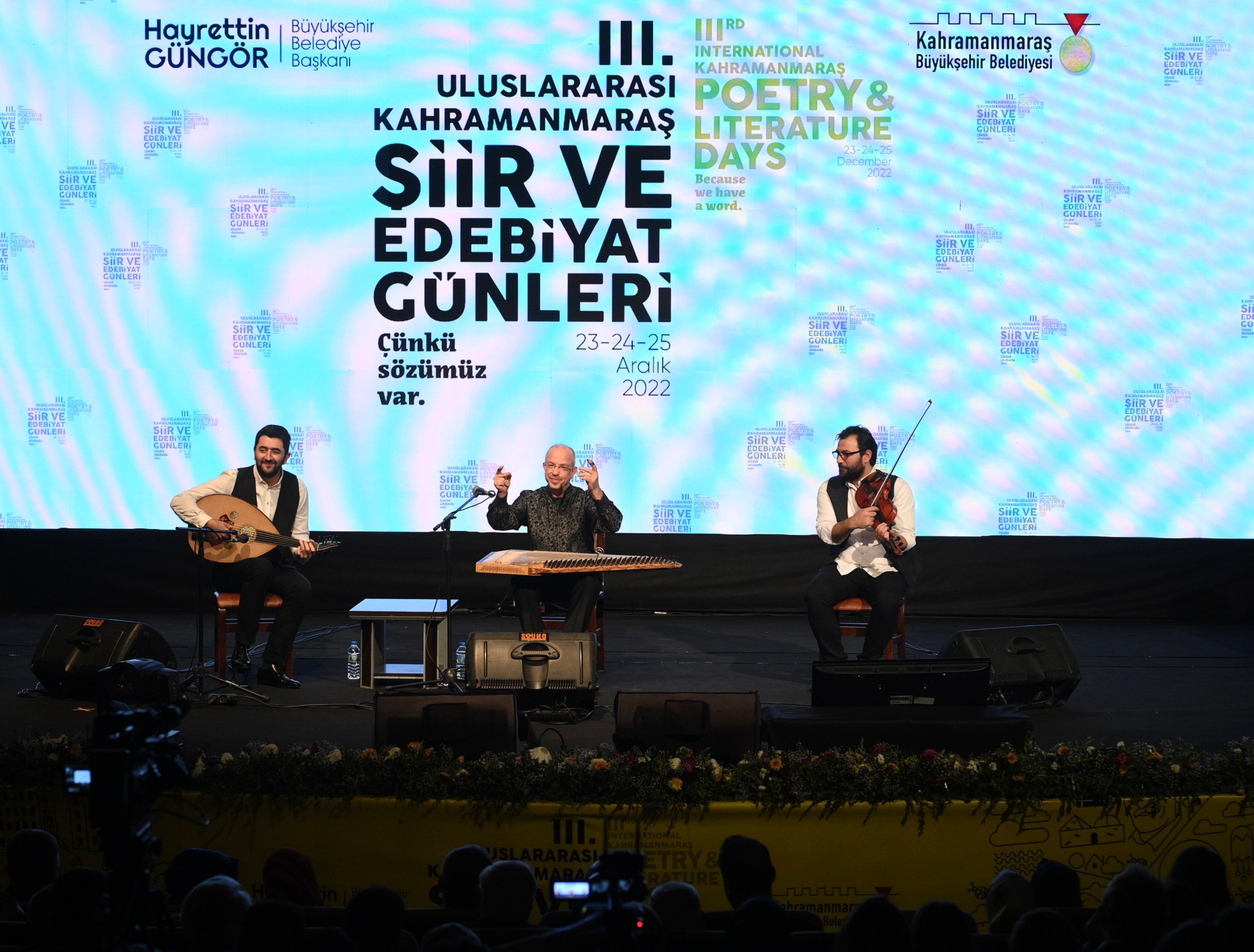 siir-gecesi-ve-konser-3.jpg