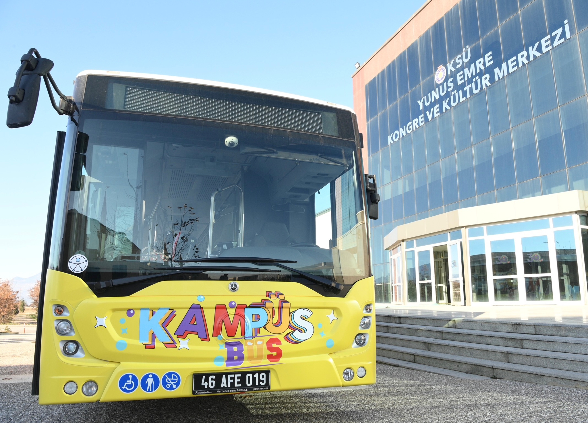 kampus-bus-3.jpg