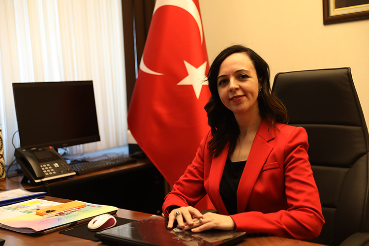 prof-dr-burcu-ersahan.jpg