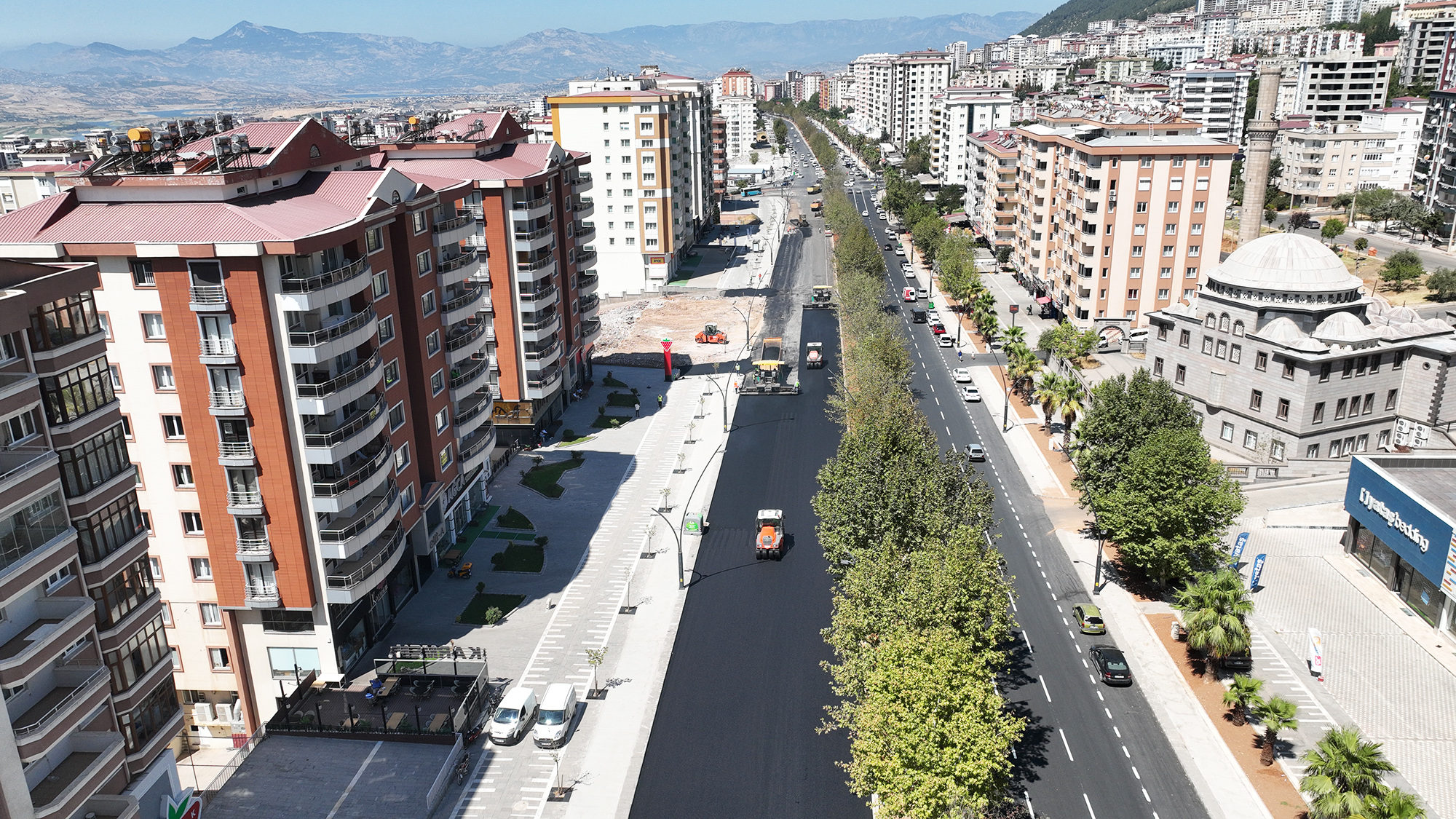 binevler-caddesi-1.jpg